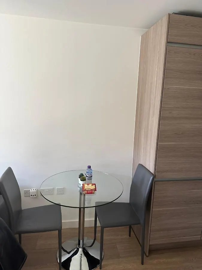 Luxury One Bedroom Apartment Londres
